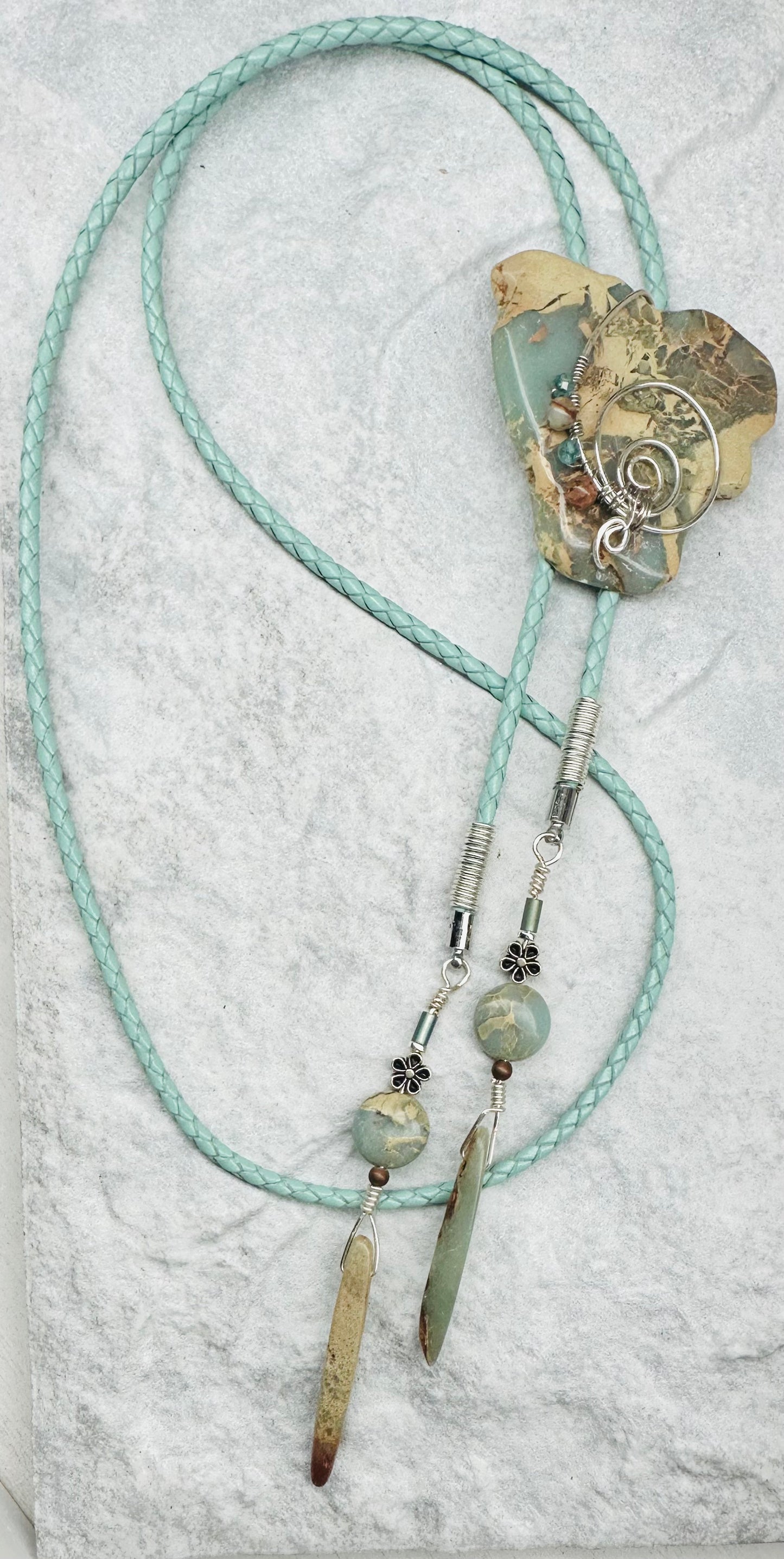 Wild Poppy Bolo Tie- Set